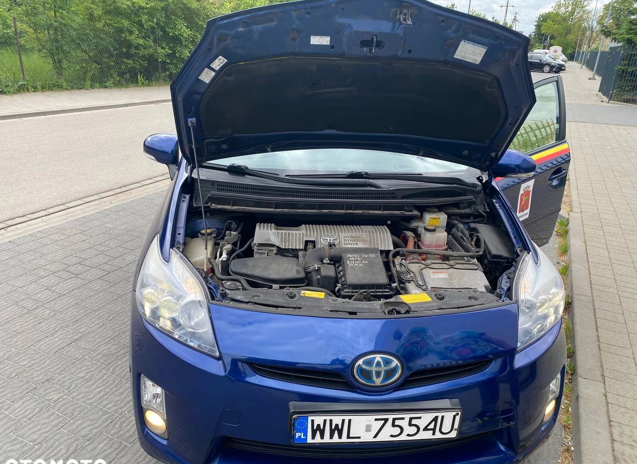 Toyota Prius cena 41000 przebieg: 241000, rok produkcji 2011 z Radzymin małe 92